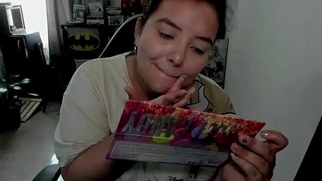 aika-dreams online show from March 2026 12:05:01 PM