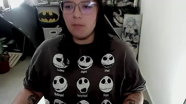 aika-dreams online show from February 2026 01:00:02 PM