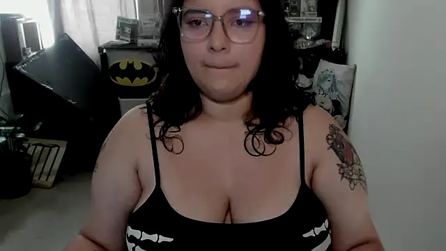 aika-dreams online show from February 2026 01:01:01 PM