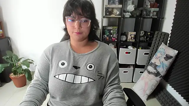 aika-dreams online show from January 2025 03:24:01 PM