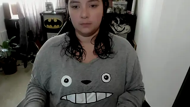 aika-dreams online show from April 2026 01:42:02 PM