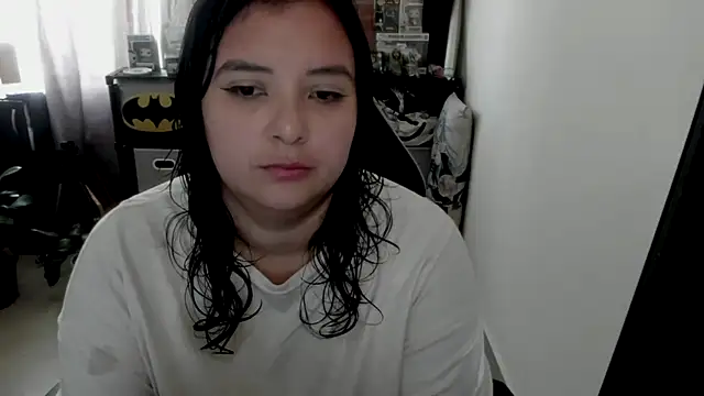 aika-dreams online show from April 2026 02:19:01 PM