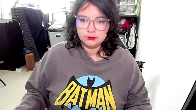 aika-dreams online show from November 2025 01:05:02 PM