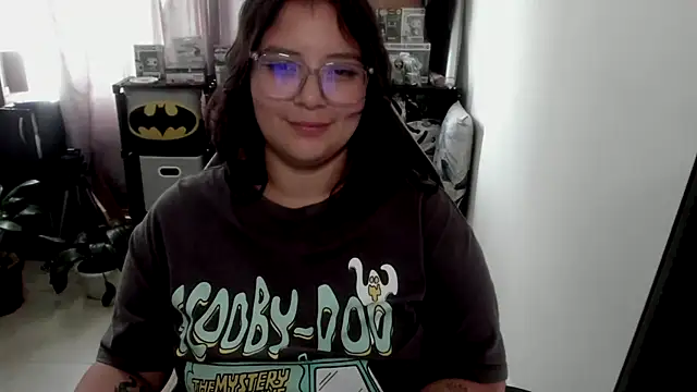 aika-dreams online show from April 2026 06:10:01 PM