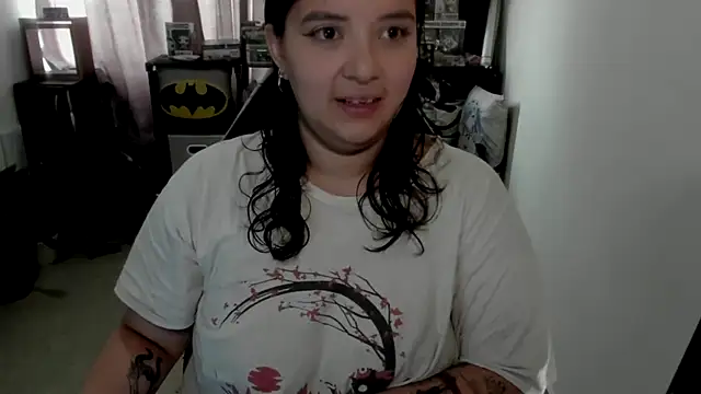 Snapshot of aika-dreams chatting on June 2026 12:10:02 PM aika-dreams online show from June 2026 12:10:02 PM