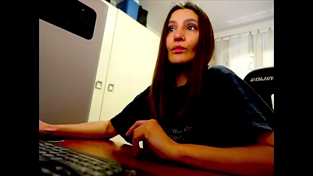 GodlyTheia online show from April 2026 03:41:02 PM