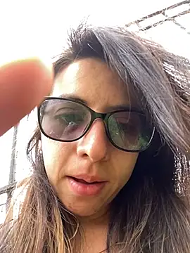 Maggie Fox3 online show from March 2026 04:40:01 PM