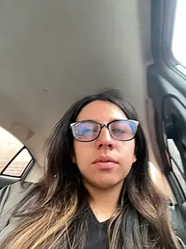 Maggie Fox3 online show from April 2026 03:51:02 PM