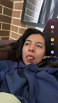 Maggie Fox3 online show from April 2026 03:19:02 PM