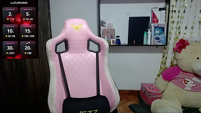 Maggie Fox3 online show from March 2025 02:52:01 AM