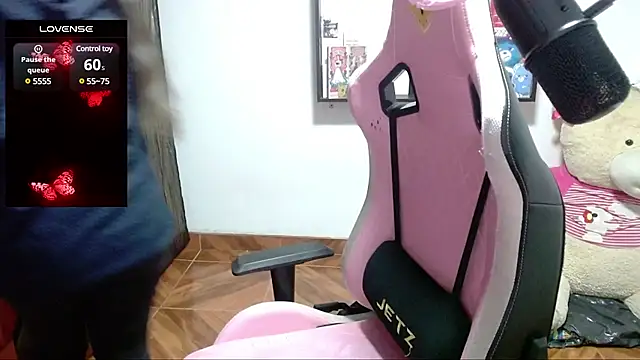 Maggie Fox3 online show from March 2025 02:22:02 AM