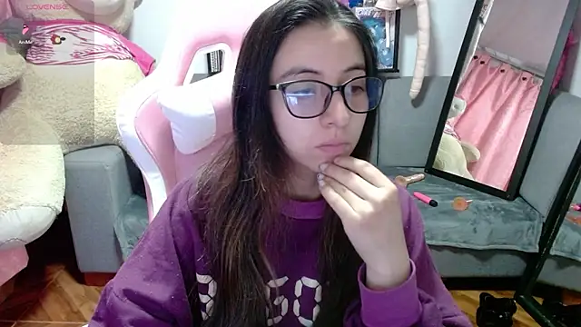 Maggie Fox3 online show from March 2026 02:34:01 AM