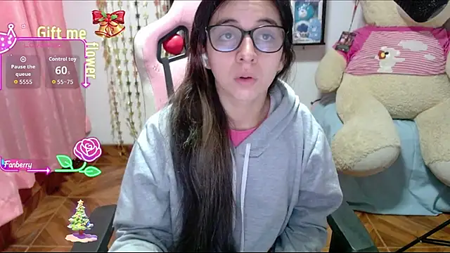 Maggie Fox3 online show from November 2025 01:53:02 AM