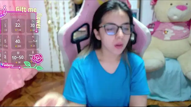 Maggie Fox3 online show from October 2025 12:54:02 AM