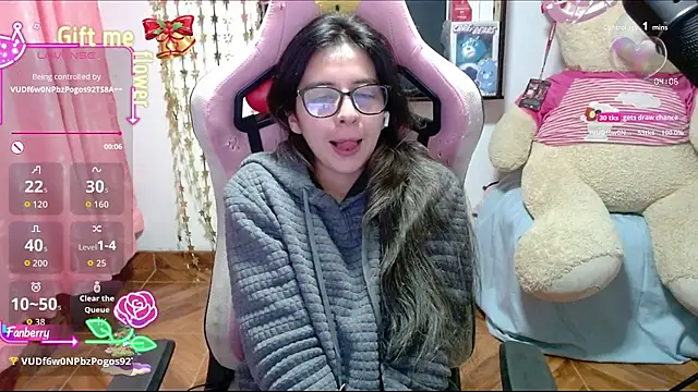 Maggie Fox3 online show from November 2025 01:10:02 AM