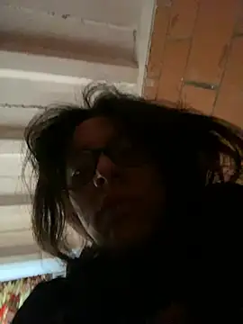 Maggie Fox3 online show from April 2026 01:45:02 PM