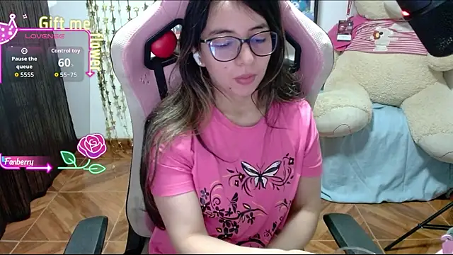 Maggie Fox3 online show from September 2025 03:23:02 AM