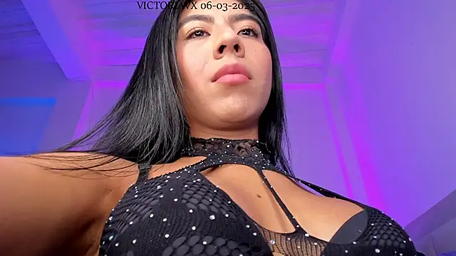 Snapshot of VictoriaVX chatting on March 2025 01:03:02 PM VictoriaVX online show from March 2025 01:03:02 PM