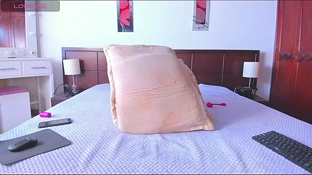 MiaMarin hot online show from July 2026 08:38:02 PM