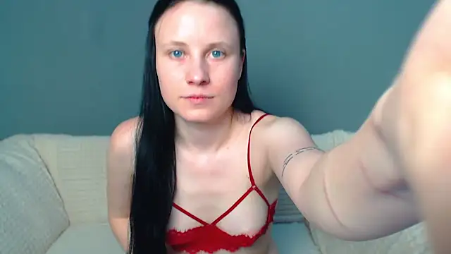 Snapshot of VikiKelt chatting on February 2025 06:33:02 AM VikiKelt online show from February 2025 06:33:02 AM