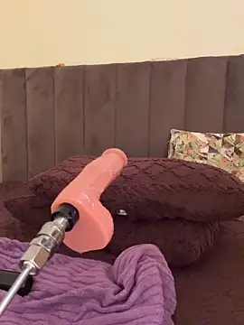 Emy-sexy online show from April 2026 02:27:02 AM