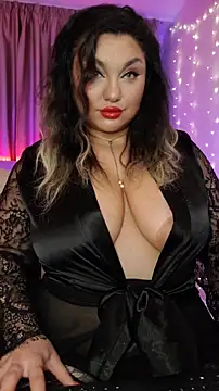 Larissa K online show from February 2026 07:25:01 PM