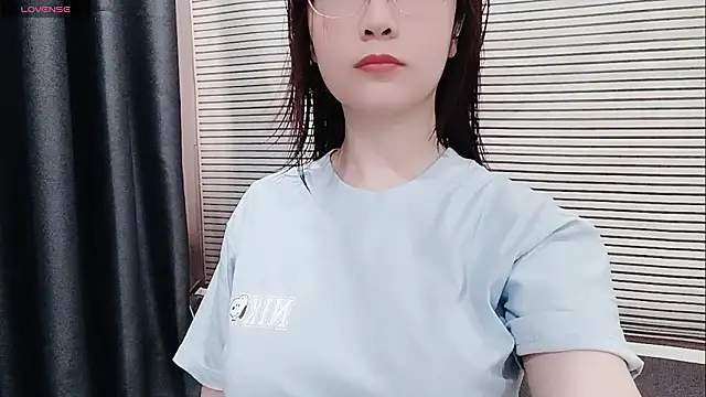 Snapshot of pelue chatting on March 2026 01:29:02 AM pelue online show from March 2026 01:29:02 AM