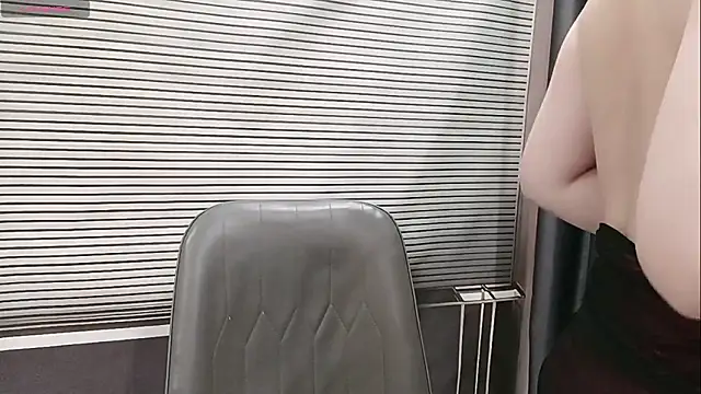 pelue online show from February 2026 01:23:02 AM