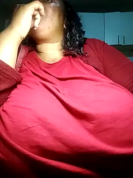 Snapshot of Lovelyboobs01 chatting on March 2025 09:37:01 PM Lovelyboobs01 online show from March 2025 09:37:01 PM