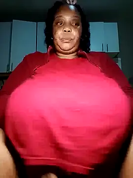 Snapshot of Lovelyboobs01 chatting on March 2025 10:33:01 PM Lovelyboobs01 online show from March 2025 10:33:01 PM