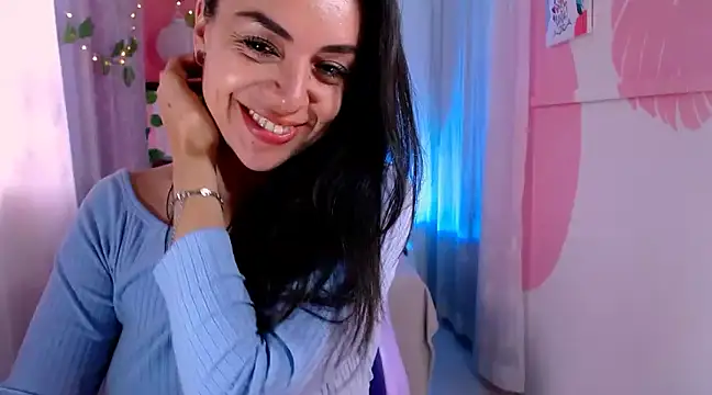 Snapshot of LATINGODDESS_X chatting on February 2025 09:27:02 PM LATINGODDESS X online show from February 2025 09:27:02 PM