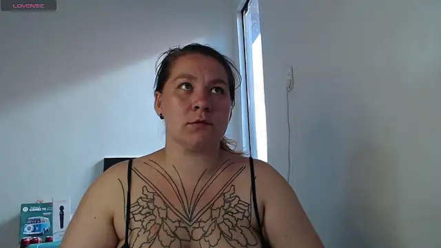 Snapshot of Enotika chatting on November 2025 07:58:01 PM Enotika online show from November 2025 07:58:01 PM