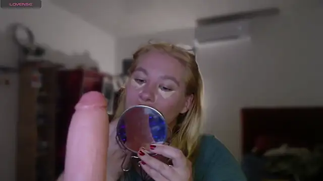 Enotika online show from April 2026 11:19:01 PM