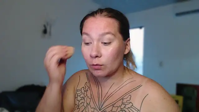 Snapshot of Enotika chatting on December 2025 10:00:02 PM Enotika online show from December 2025 10:00:02 PM