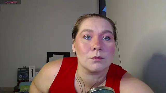 Snapshot of Enotika chatting on November 2025 10:30:01 PM Enotika online show from November 2025 10:30:01 PM