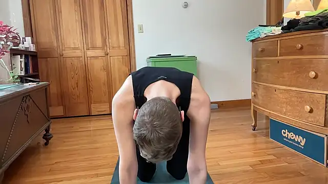 Snapshot of LeahWilde chatting on March 2025 03:37:01 PM LeahWilde online show from March 2025 03:37:01 PM