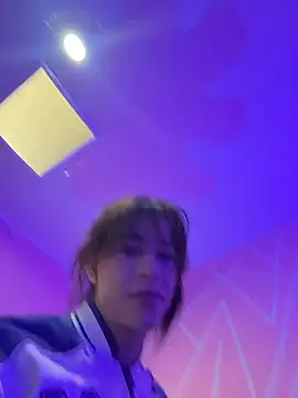 stormytt  online show from February 2026 06:48:01 PM