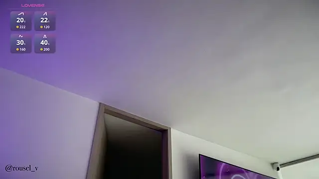 aaronKeller online show from September 2025 07:59:01 PM