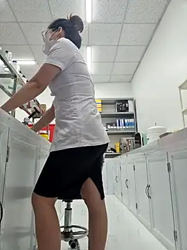 HinaLovely online show from March 2026 03:28:02 AM