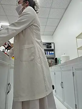 HinaLovely online show from March 2026 03:35:02 AM