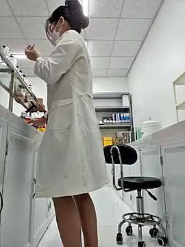 HinaLovely online show from February 2026 03:24:02 AM