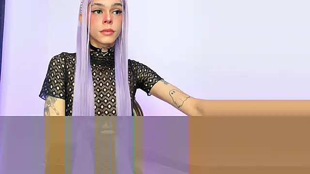 Varya Ferreira online show from November 2025 01:54:01 AM