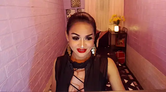 Snapshot of Alwinafox chatting on March 2025 07:48:01 PM Alwinafox online show from March 2025 07:48:01 PM