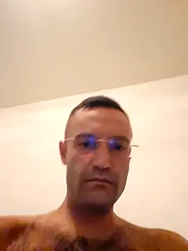 Snapshot of enricso chatting on October 2025 03:20:02 PM enricso online show from October 2025 03:20:02 PM