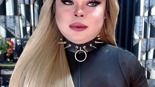 Snapshot of Mistress_DOMnicaaxx chatting on November 2025 03:49:02 PM Mistress DOMnicaaxx online show from November 2025 03:49:02 PM