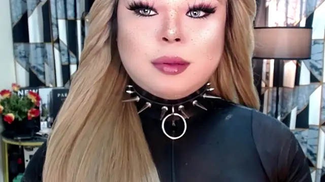 Mistress DOMnicaaxx online show from September 2025 06:19:02 PM