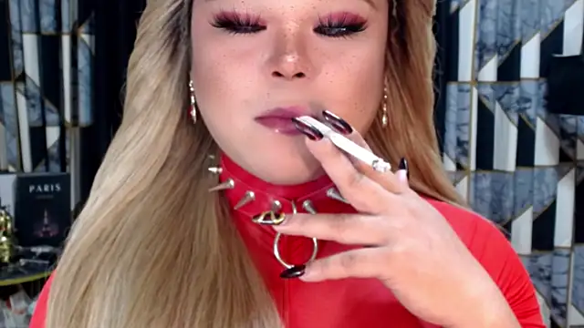 Snapshot of Mistress_DOMnicaaxx chatting on October 2025 05:56:01 PM Mistress DOMnicaaxx online show from October 2025 05:56:01 PM