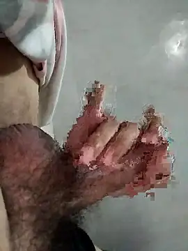 naghmi12 online show from November 2025 02:00:02 PM