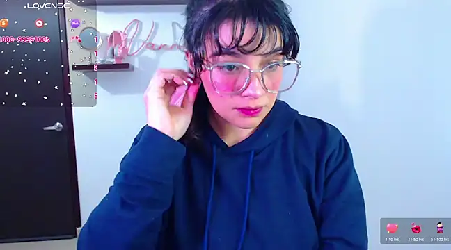 Vannessa  Shy online show from February 2025 10:00:02 PM