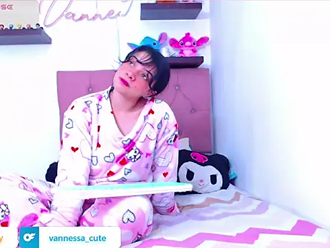 Vannessa  Shy online show from October 2025 01:50:01 AM